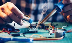 Equipos y herramientas necesarios para establecer un centro de servicio técnico